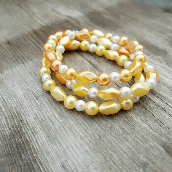 handmade Jewelry - Set of 3 elastic bracelets